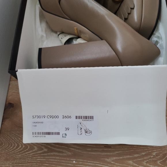 Gucci Marmont GG Platform Fringe Pump - Picture 14 of 16